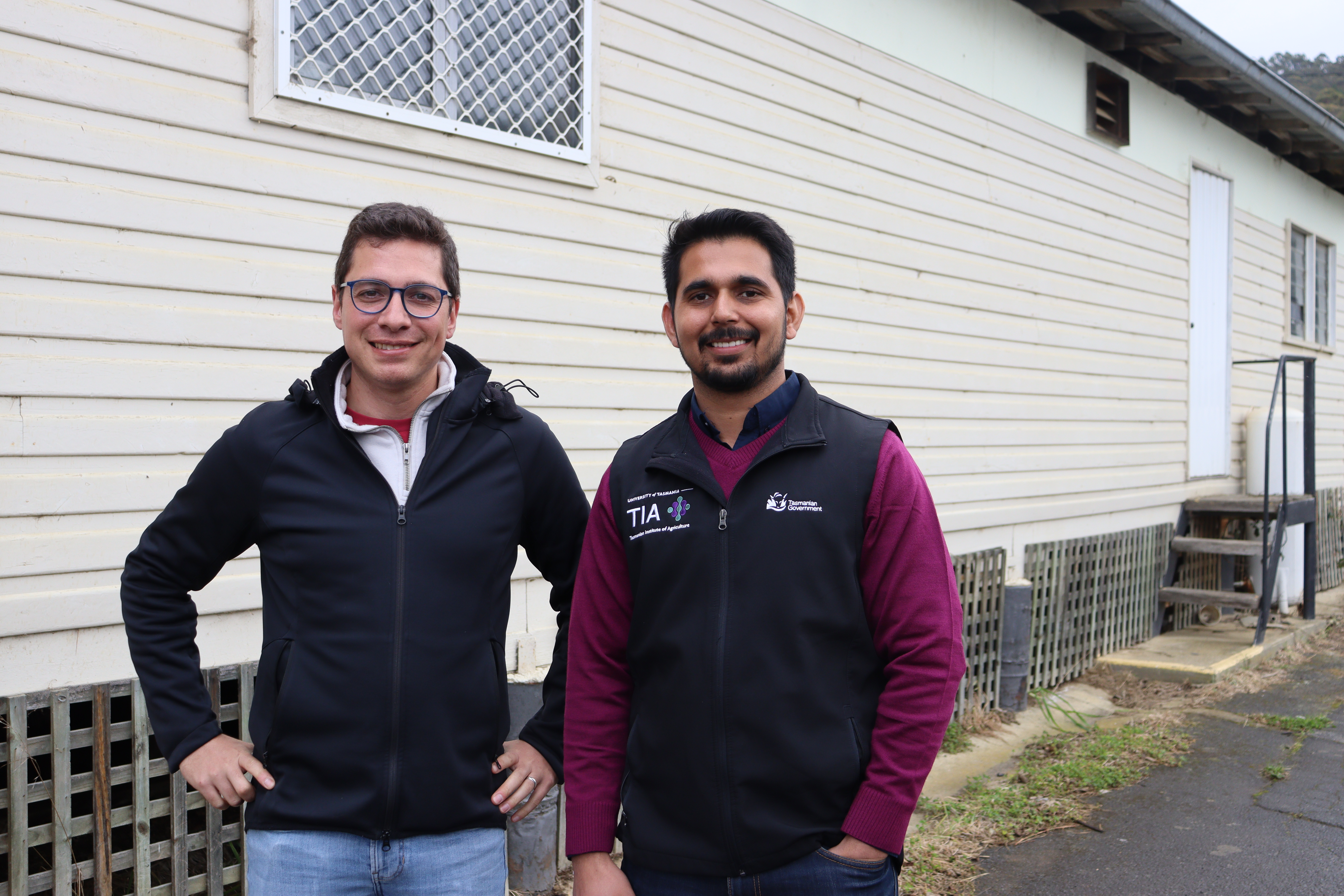 Research scientist Alessio Scalisi with Horitculture research fellow at TIA Ramandeep Singh Sidhu